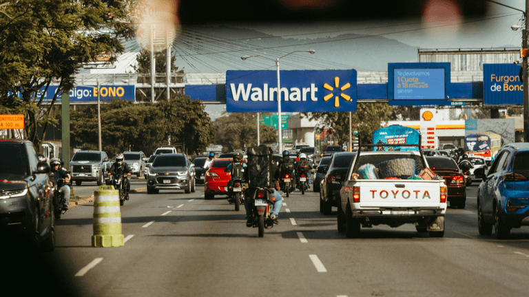 Walmart’s Q4 2025 Earnings Report Marks a Key Moment for U.S. Retail and Economy
