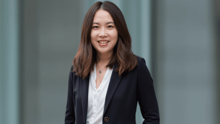 Portrait of Sabrina Huang, an international mindset coach specializing in emotional healing and empowering women to overcome burnout.