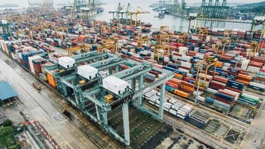 New Trade Agreement Propels U.S. Markets to Fresh Peaks