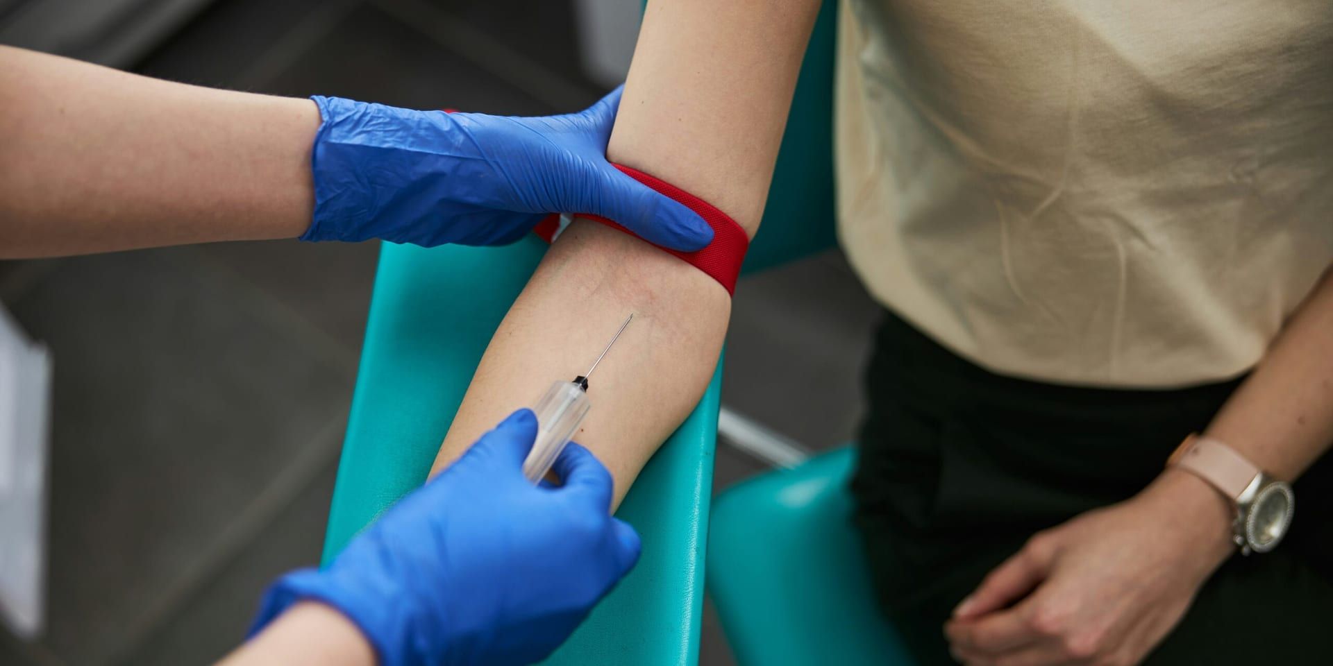 FDA Approves First Blood Test for Alzheimer’s Diagnosis