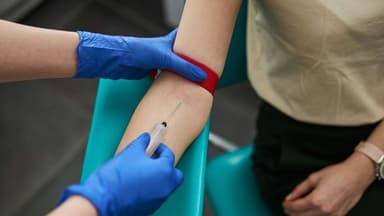 FDA Approves First Blood Test for Alzheimer’s Diagnosis