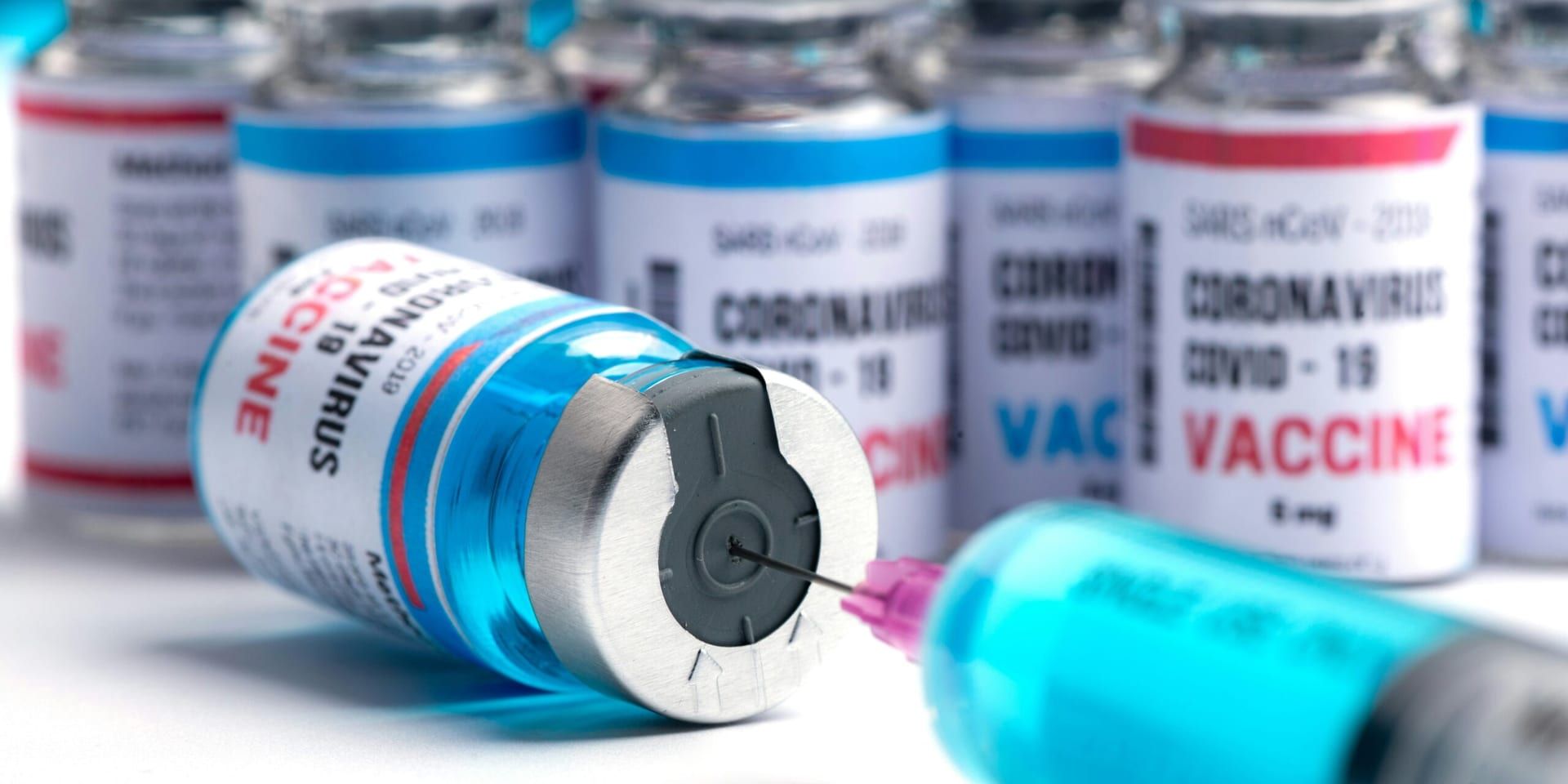 CDC Vaccine Expert Resigns Over Disputed Policy Shift, Raising Alarm Among Health Leaders