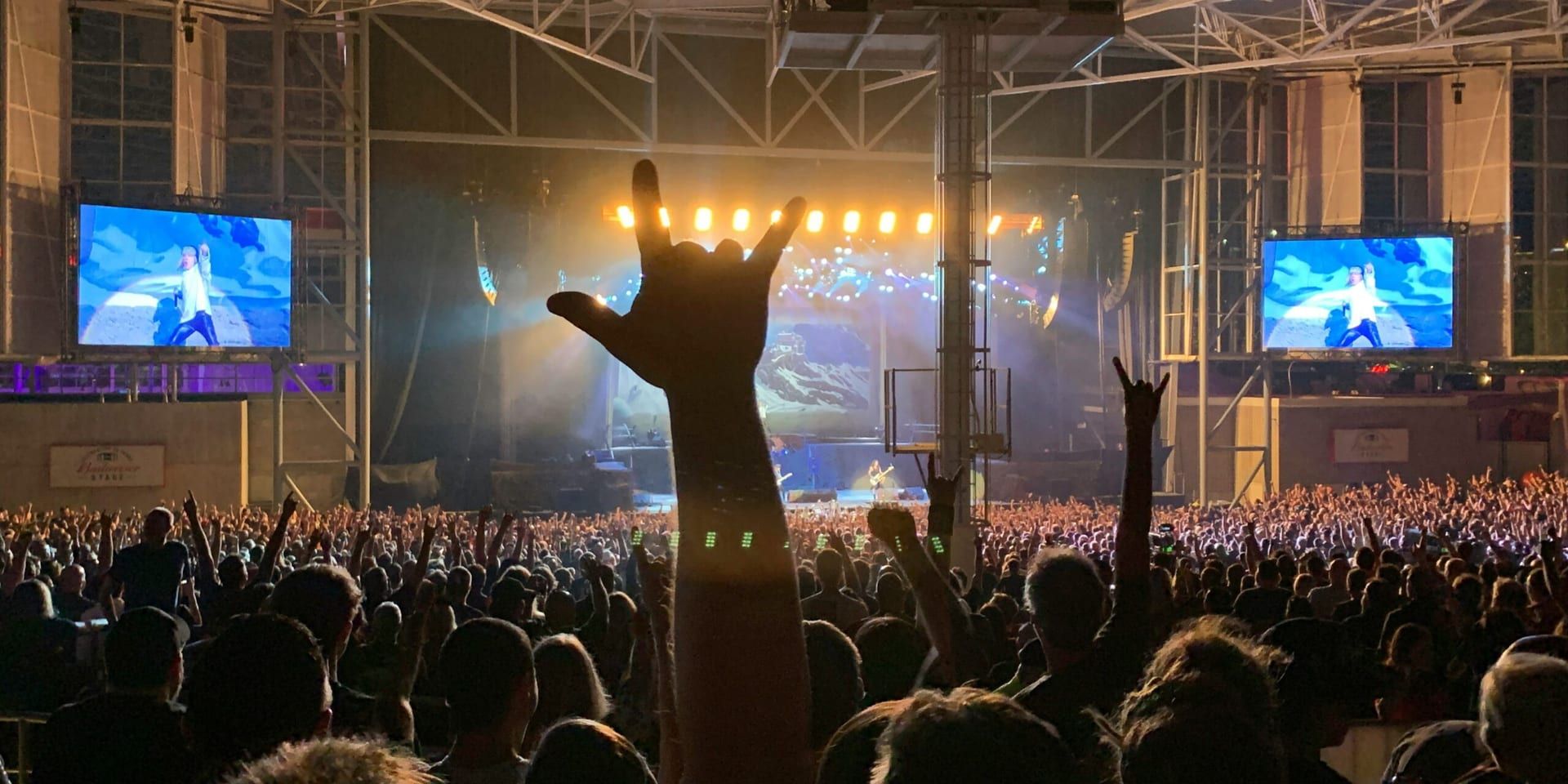 Stadium Tours Drive Ticket Economy: MCR Opens Seattle Run
