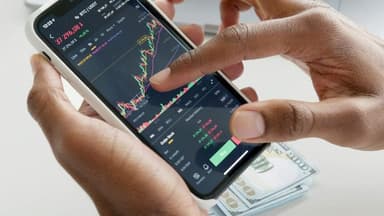 U.S. Stock Market Recovery Driven by Anticipated Tech Earnings