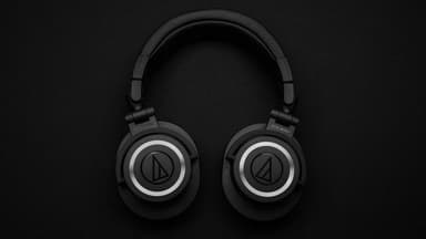 Mark Zuckerberg Voices Concerns Over Apple’s Vision Pro Headset