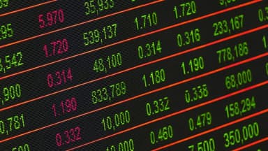 U.S. Stock Market Kicks Off 2024 with a Dip in Technology Stocks