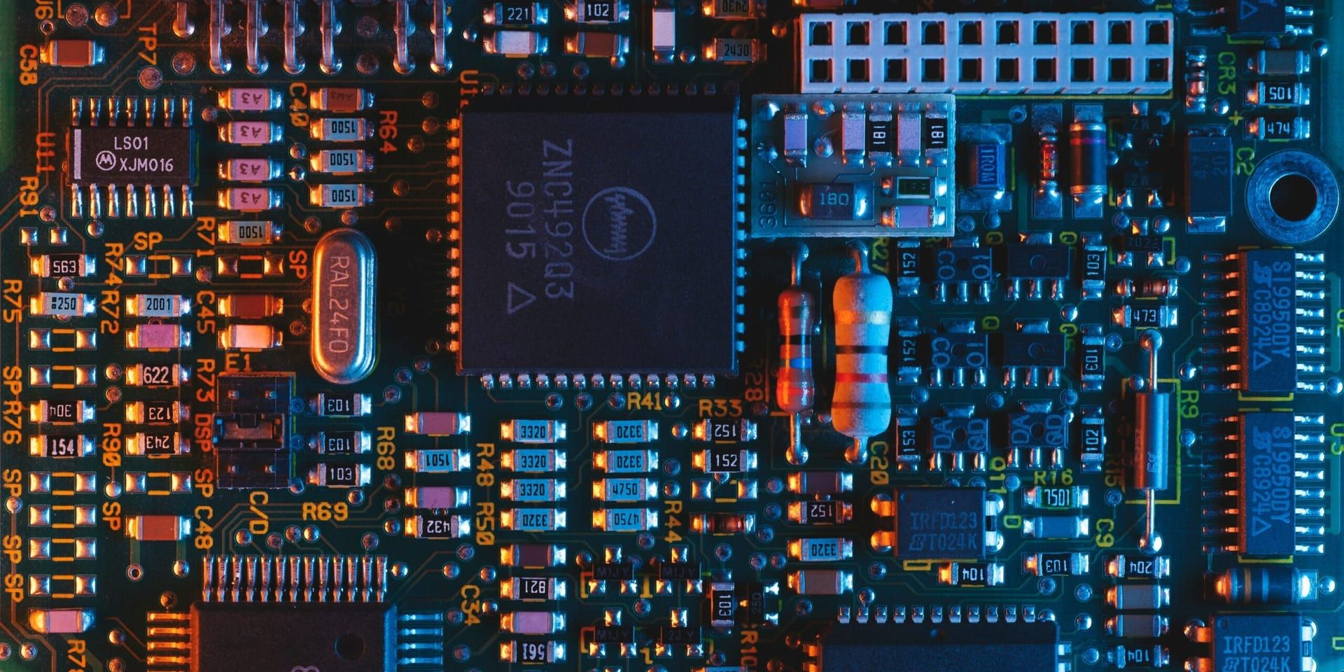 U.S. Warns Global Firms Against Using Huawei AI Chips