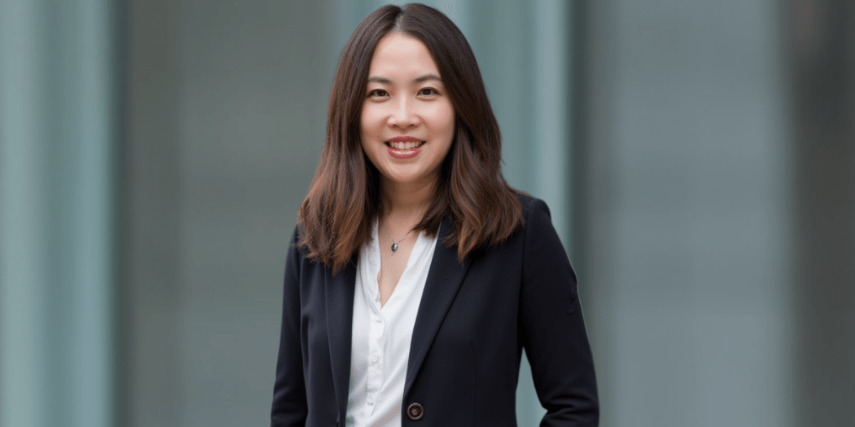 Portrait of Sabrina Huang, an international mindset coach specializing in emotional healing and empowering women to overcome burnout.