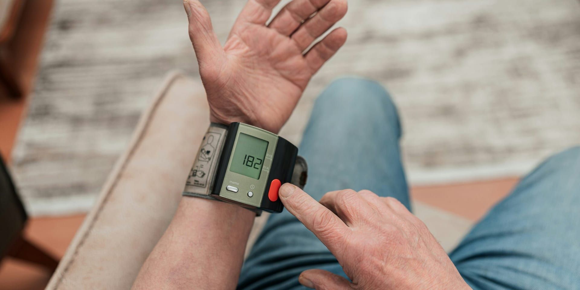Wearable Health Tech Revolutionizes Personal Healthcare Management